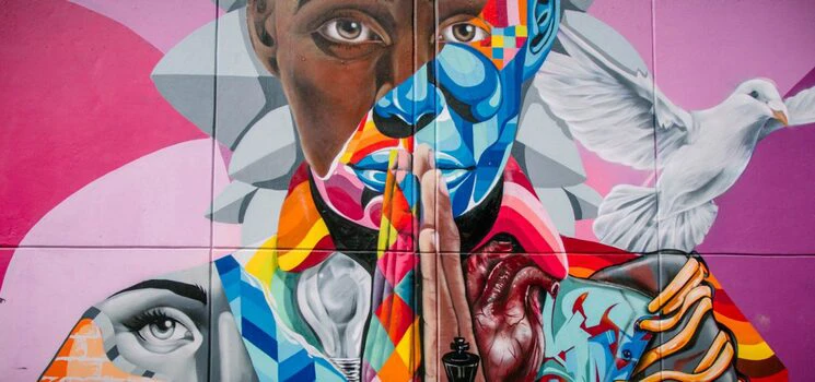 Discover the murals, graffiti and street art of Comuna 13.